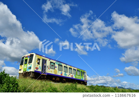 Kiha 120型“茶京都列車” Kiha 120型“茶京都列車” 118667616