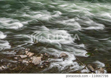 The rapids of the Uji River just below the Amagase Dam, Uji City, Kyoto Prefecture 118667786