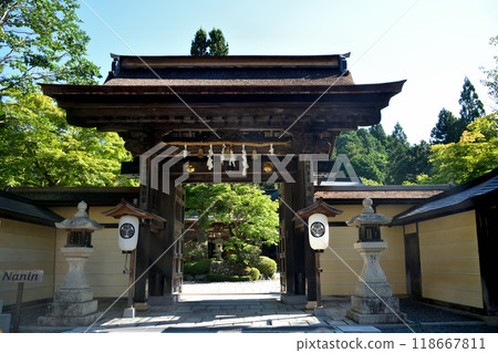 Special Head Temple: Nan'in (Namikiri Fudoson Betto) [Koyasan Town, Ito District, Wakayama Prefecture] 118667811