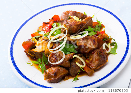 Meat stew with bell pepper, tomatoes, mushrooms (Kavarma) 118670503