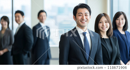 商務人士合影 商務人士合影 118671906