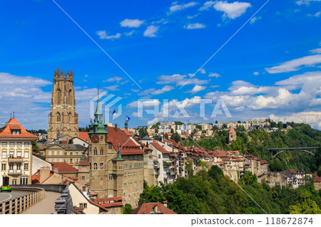 View of the old town of Fribourg, Switzerland View of the old town of Fribourg, Switzerland 118672874
