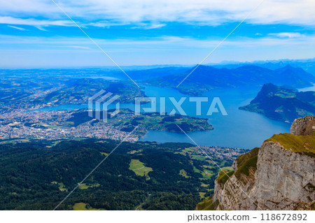 Beautiful panoramic view on Lake Lucerne from Mount Pilatus, Switzerland 118672892