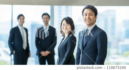 Business people group photo Business people group photo 118673200