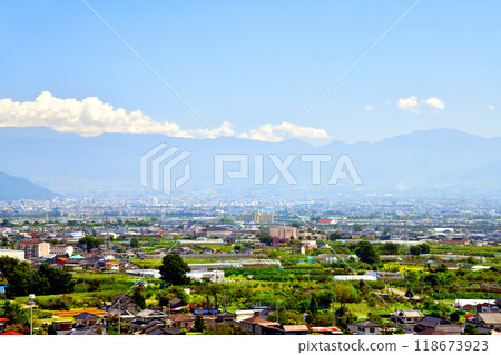 View of the Kofu Basin from Minami-Alps City (Minami-Alps City, Yamanashi Prefecture) [September 2024] 118673923