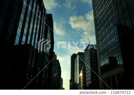 The streets of Osaka 118674722