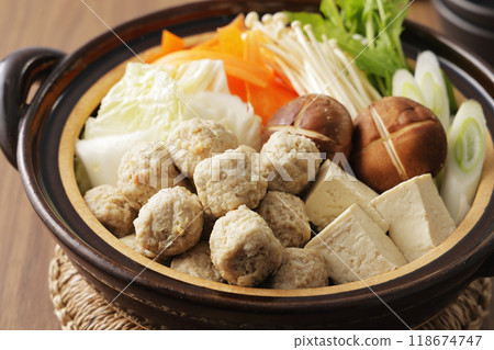 雞肉魚丸火鍋 雞肉魚丸火鍋 118674747