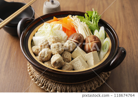 雞肉魚丸火鍋 雞肉魚丸火鍋 118674764