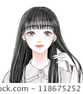 A woman with smooth long hair 118675252