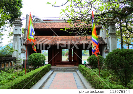 Hoa Lu ancient city, Ninh Binh, Vietnam Hoa Lu ancient city, Ninh Binh, Vietnam 118676544