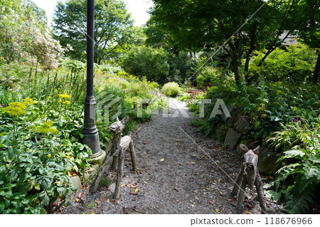 Moegi Village, a multi-purpose tourist area in Kiyosato, Hokuto City, Yamanashi Prefecture 118676966