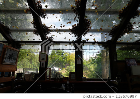 萌木村是山梨縣北斗市清裡的複合旅遊區 118676997