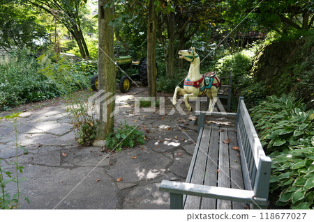 Moegi Village, a multi-purpose tourist area in Kiyosato, Hokuto City, Yamanashi Prefecture 118677027