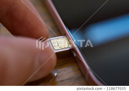 Smartphone SIM exchange 118677035