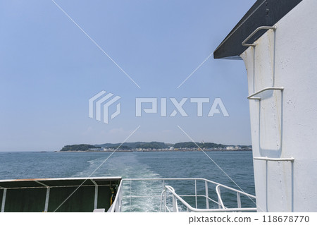 從鹽崎港出發的渡輪看到的景色 從鹽崎港出發的渡輪看到的景色 118678770