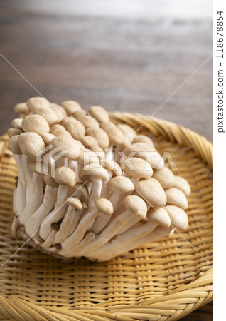Irregular shimeji mushrooms 118678854