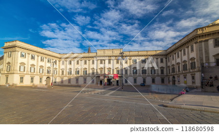 The Royal Palace of Milan timelapse hyperlapse. Milan, Italy 118680598