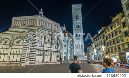 Basilica di Santa Maria del Fiore and Baptistery San Giovanni in Florence night timelapse hyperlapse 118680905