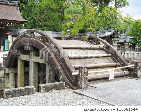 滋賀縣多賀大社太鼓橋 8 月 118681544