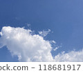 雲彩和藍天 118681917