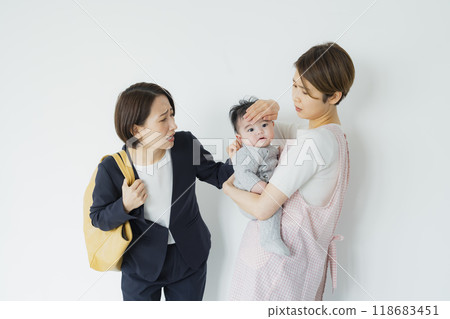 Working mothers and childcare workers 118683451