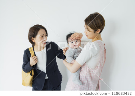 職業母親與兒童照顧員 118683452