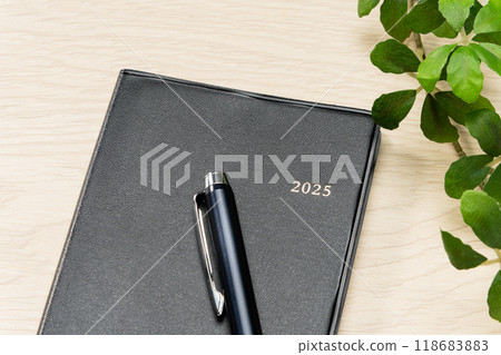 Pen and Notebook 2025 Pen and Notebook 2025 118683883