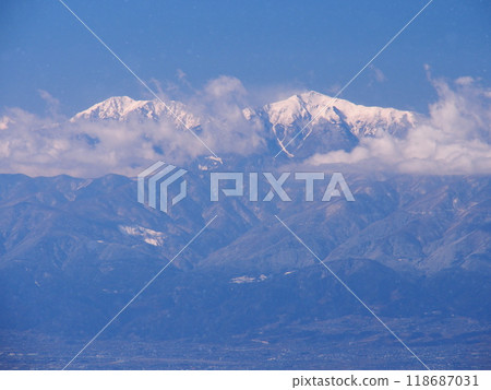 View of Mt. Akaishi and Mt. Arakawa in winter from Daibosatsu Pass 118687031