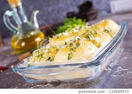 lush homemade buns with garlic and dill 118689533