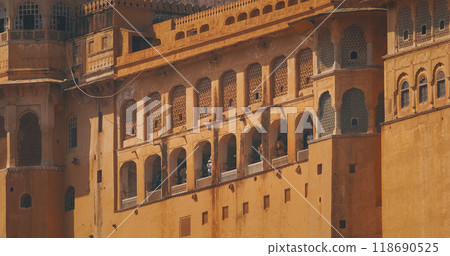 Jaipur, Rajasthan, India. Amber Fort. Close-up View On Gallery Windows Of Amer Fort Or Amber Fort, Amer. Amer Palace Is Great Example Of Rajput Architecture. Principal Tourist Attraction In Jaipur Jaipur, Rajasthan, India. Amber Fort. Close-up View On Gallery Windows Of Amer Fort Or Amber Fort, Amer. Amer Palace Is Great Example Of Rajput Architecture. Principal Tourist Attraction In Jaipur 118690525