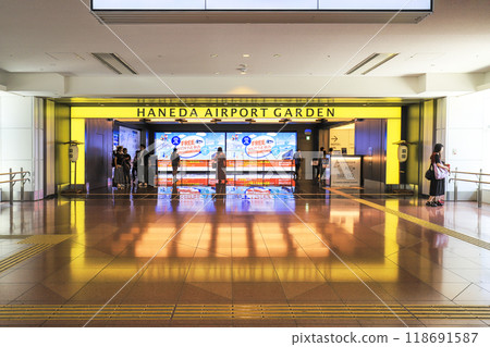 Haneda Airport Garden entrance to Japan Promenade Haneda Airport Garden entrance to Japan Promenade 118691587