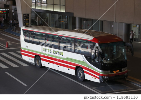 Nitto Kotsu bus departing from Narita Airport 118693110