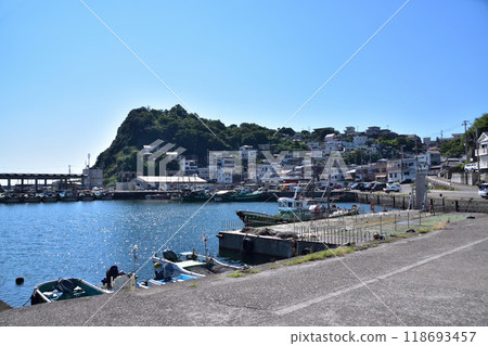 Wakayama City, Saikazaki Fishing Port 118693457