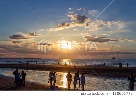 Bali Waziwei sunset Bali Waziwei sunset 118695772