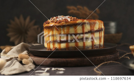 Delicious caramel cake 118697634