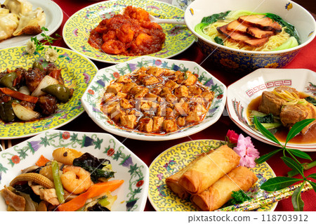 Chinese food image of a restaurant 118703912