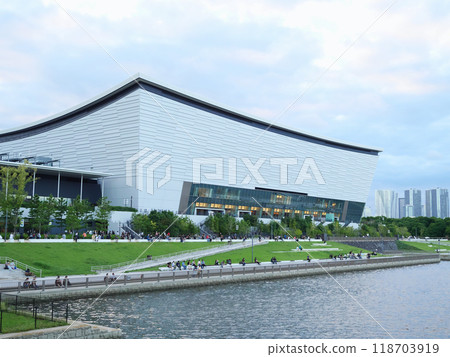 Ariake Arena as seen from Ariake Waterfront Park 118703919
