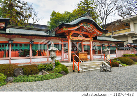 西院春日神社（京都府京都市右京區） 118704488
