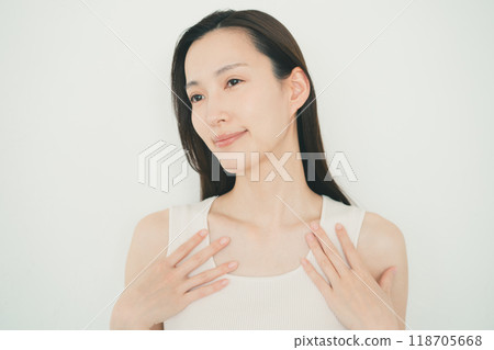 Body care for women in their 30s Body care for women in their 30s 118705668