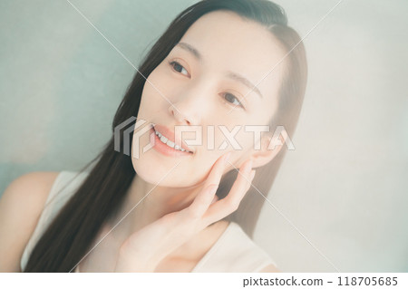 Skin care for women in their 30's Skin care for women in their 30's 118705685