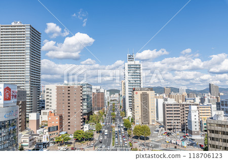 Okayama City, Okayama Prefecture: The cityscape of Okayama City on a sunny day (from Okayama City Hall towards JR Okayama Station) 118706123