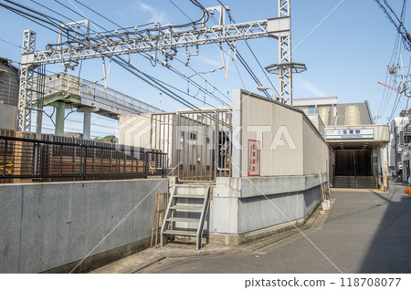 神奈川縣橫濱市鶴見區京急生麥站 神奈川縣橫濱市鶴見區京急生麥站 118708077