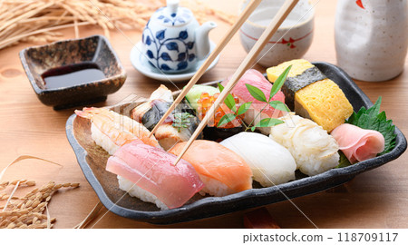 什錦握壽司 118709117