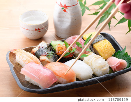 Assorted nigiri sushi Assorted nigiri sushi 118709139