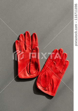 women's gloves made of natural leather, red color 118711896