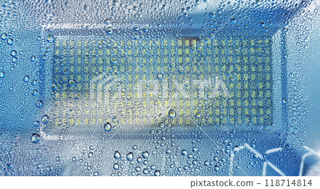 Water droplets 118714814