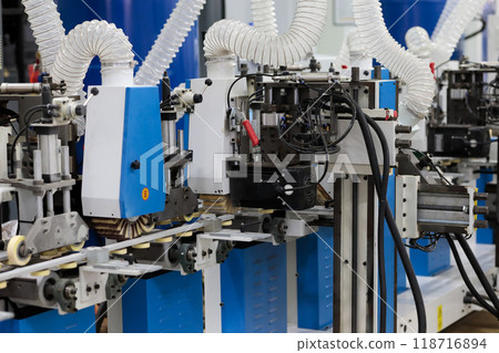 automatic brush sanding machine for polishing wood automatic brush sanding machine for polishing wood 118716894