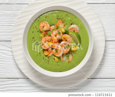 Shrimps in Culichi Salsa or Poblano sauce in bowl 118721612