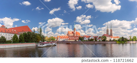 Panoramic View of Cathedral Island, Wroclaw, Poland 118721662