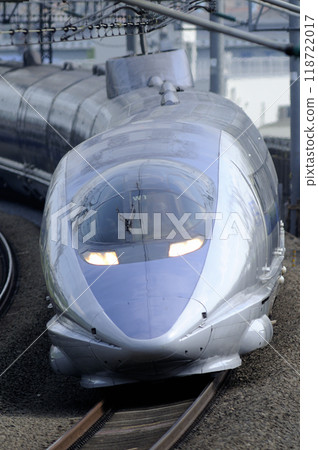 運行於東海道新幹線的 500 系列希望號 118722017